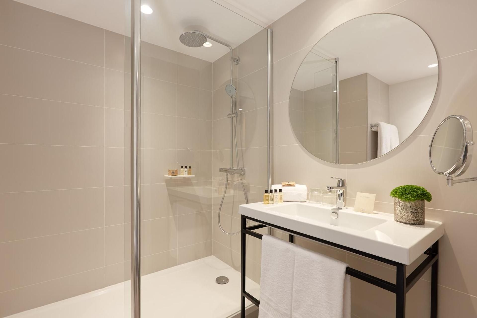 undefined Hôtel Auteuil Tour Eiffel 8