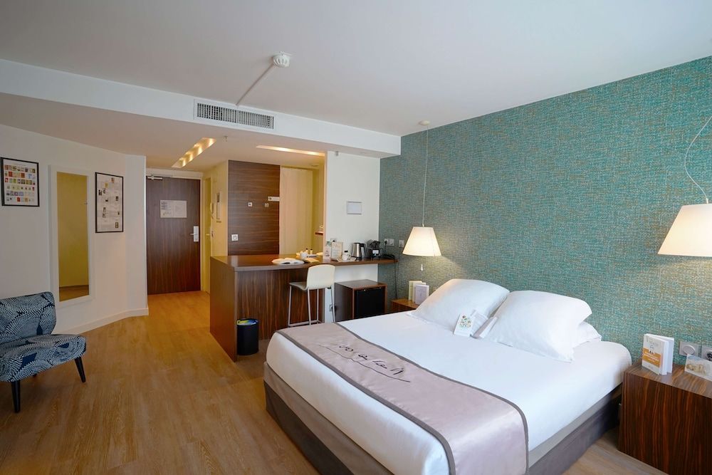 Executive Room, 1 Queen Bed, Non Smoking