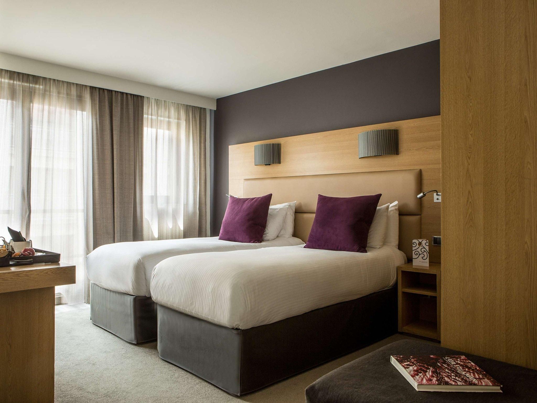 Superior Room, Pool View