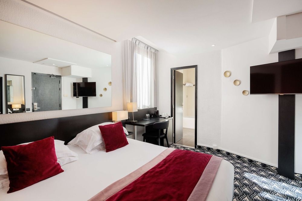 Best Western Plus Hotel Massena Nice Standard Room, 1 King Bed, Non Smoking (Twin bed on request) 5