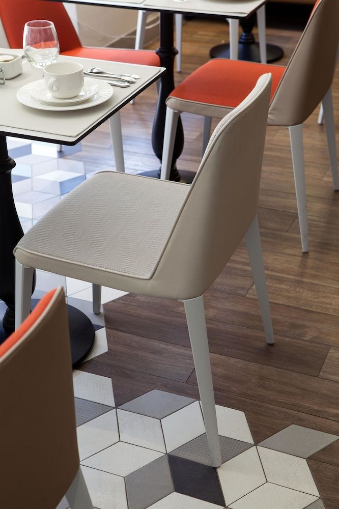 undefined Hotel Des Nations Saint Germain 8