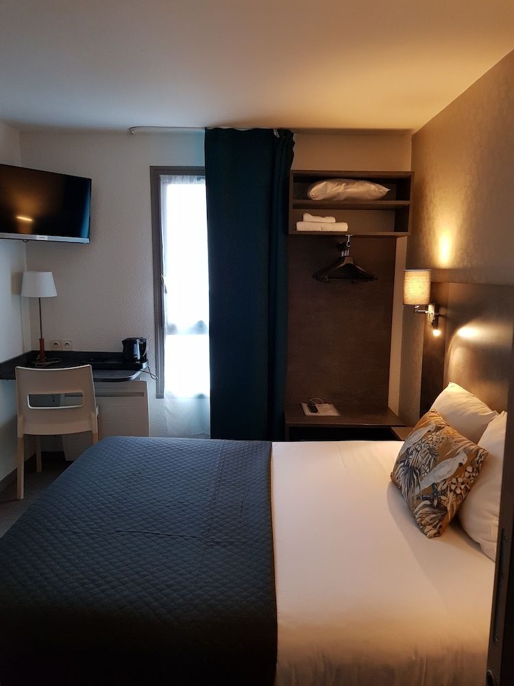 Privilege Room