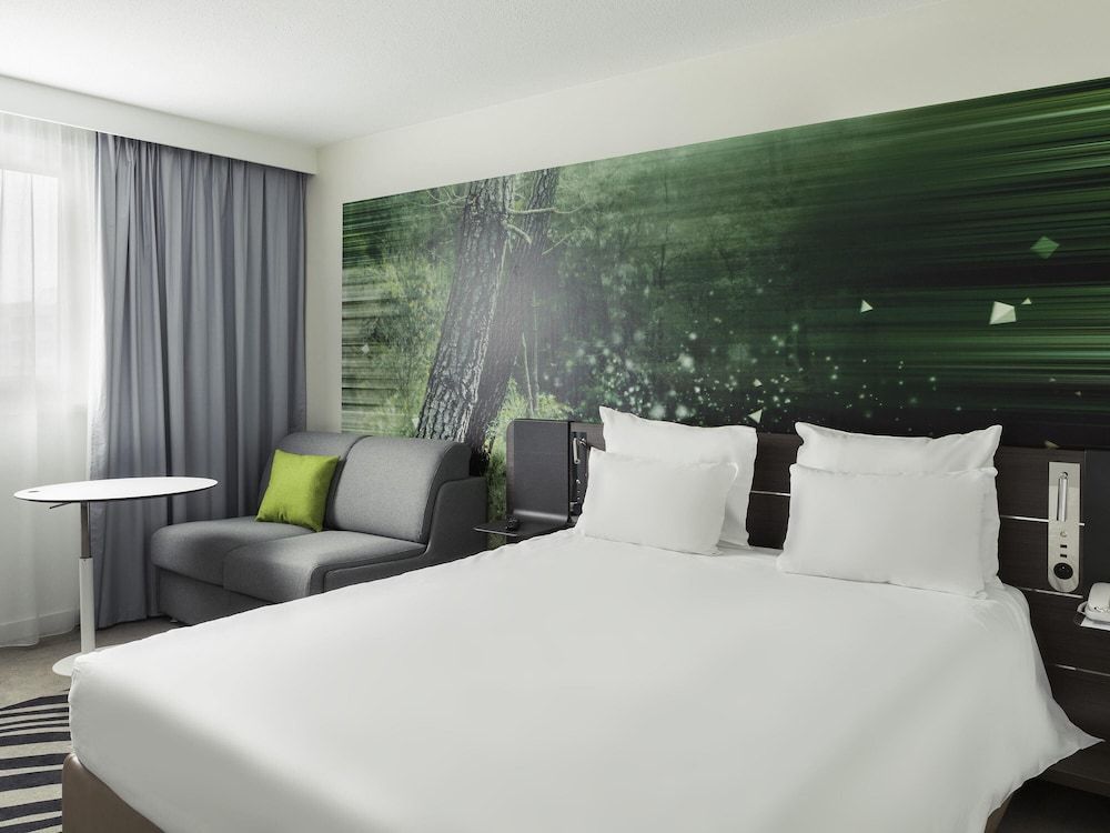 undefined Novotel Paris Charles de Gaulle Airport 8