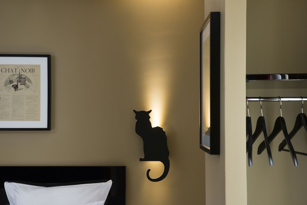 Hôtel Le Chat Noir Standard Double or Twin Room 10