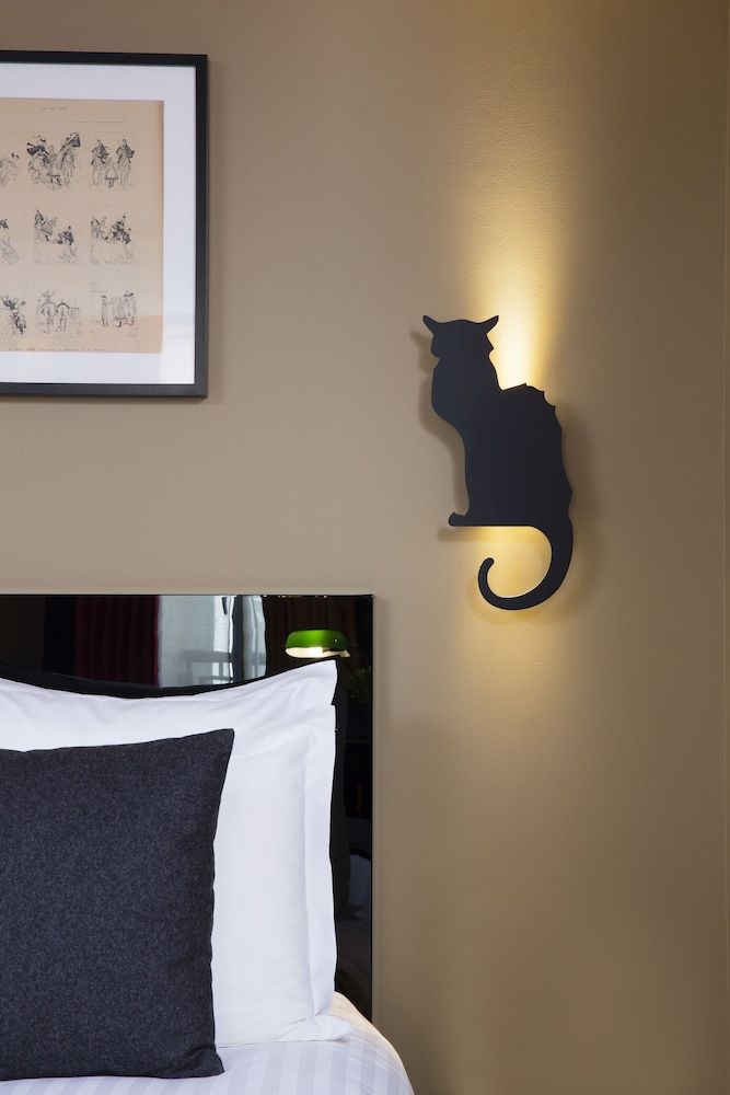 undefined Hôtel Le Chat Noir 2