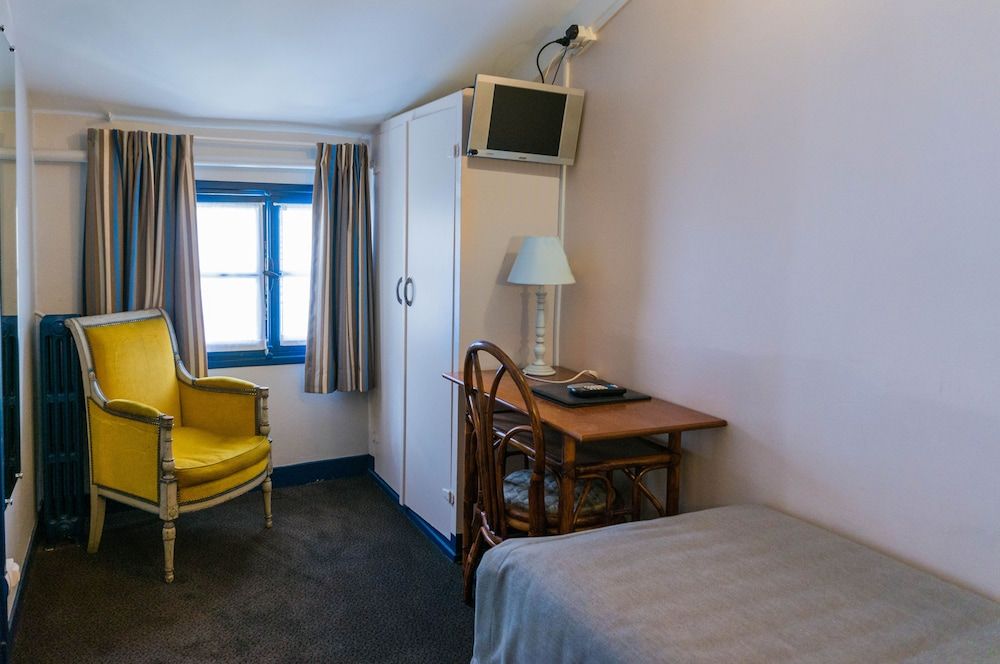 Hôtel Exelmans Classic Twin Room 3