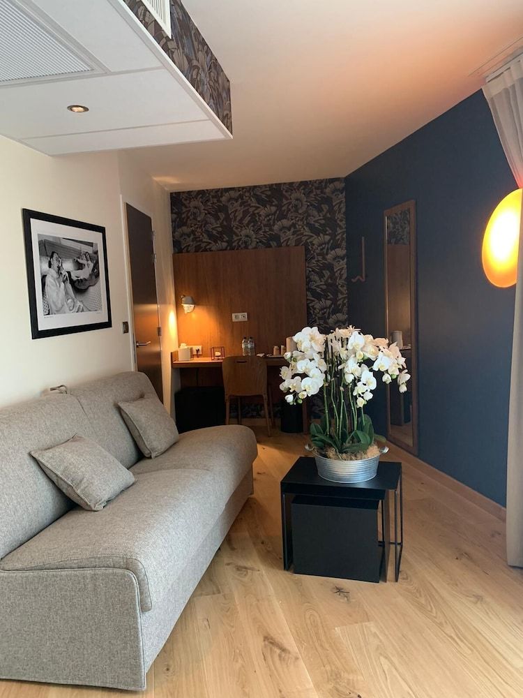 Dali Hôtel - Restaurant Junior Double Room 7