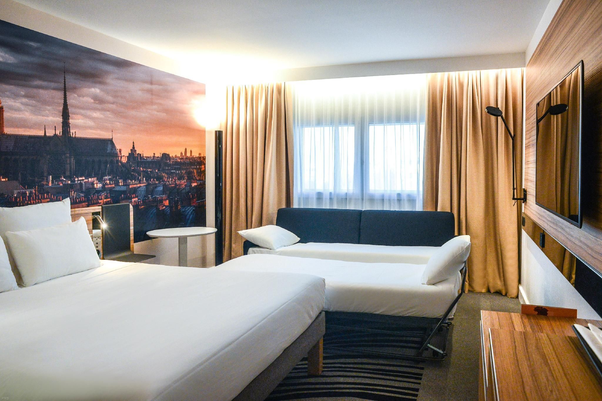 undefined Novotel Paris 14 Porte d'Orléans 6