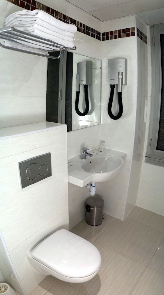 Hôtel Havane Double or Twin Room 12