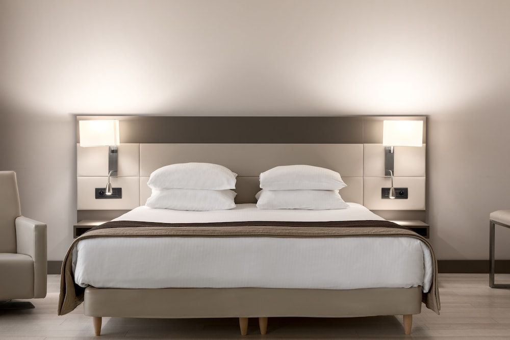 AC Hotel by Marriott Nice Classic Room, 2 Twin Beds, City View 2