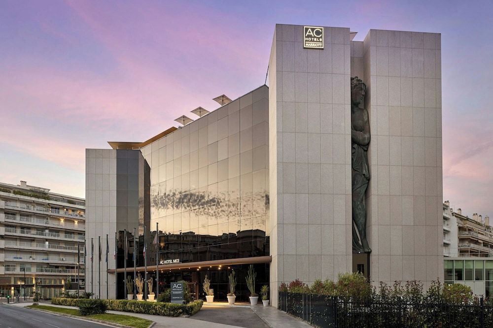 undefined AC Hotel by Marriott Nice 6