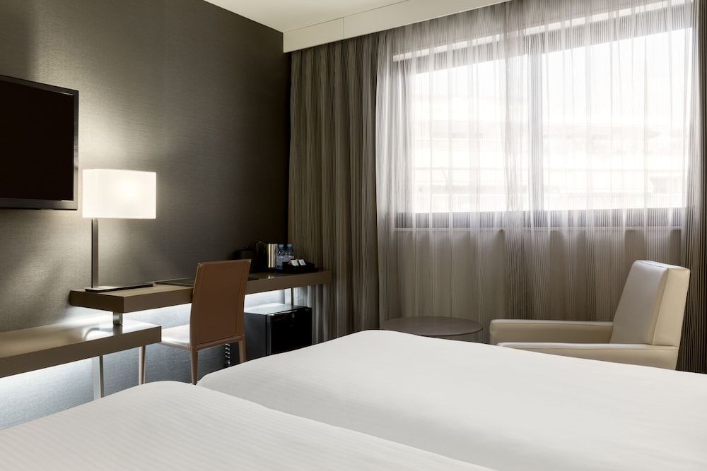 AC Hotel by Marriott Nice Classic Room, 2 Twin Beds, City View 3