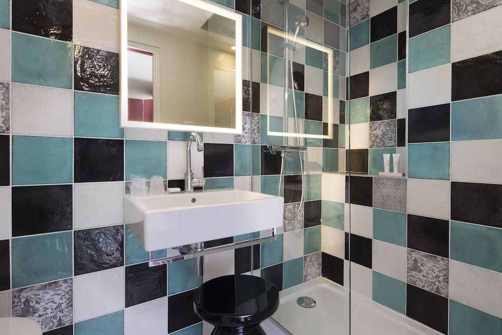 Les Tournelles Double Room 10