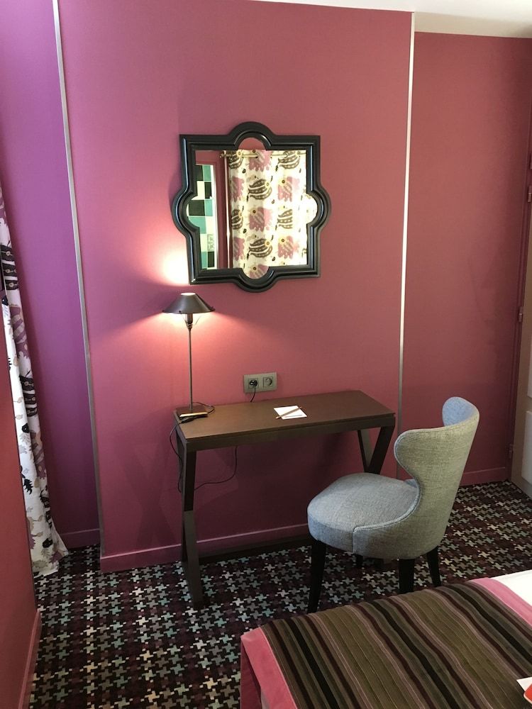 Les Tournelles Double Room 13