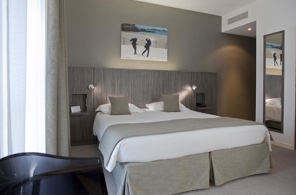Superior Room, 1 King Bed