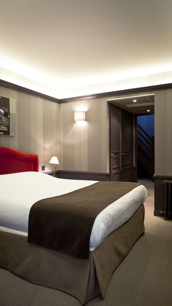 undefined Hôtel Alexandra 4