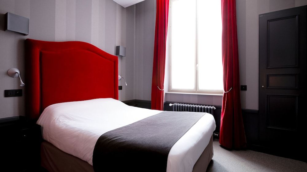 undefined Hôtel Alexandra 10