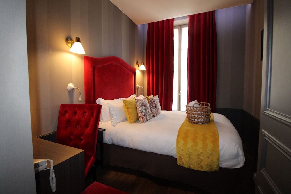 undefined Hôtel Alexandra 10