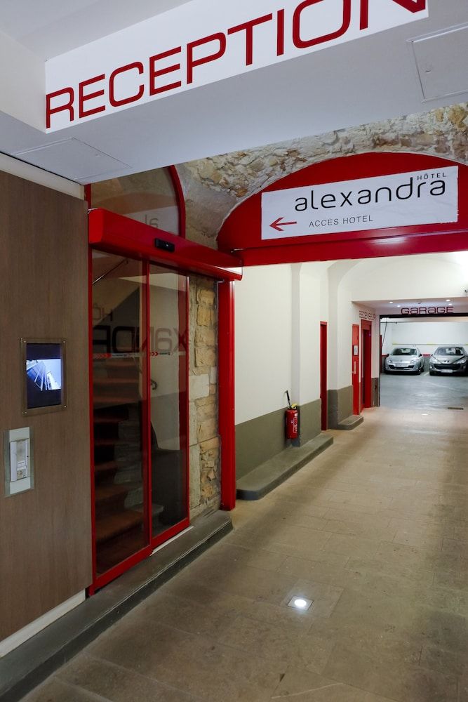 undefined Hôtel Alexandra 9