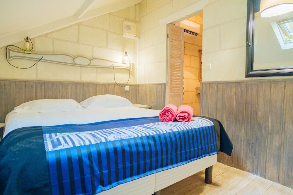 Family House, 2 Bedrooms, Non Smoking, Pool Access