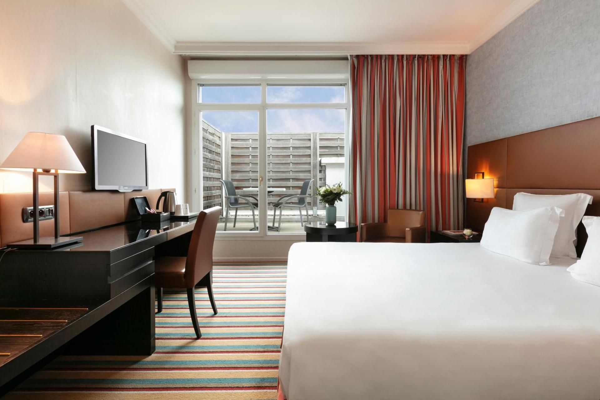 Superior Room with Casino & Spa access - Located in the hotels extension