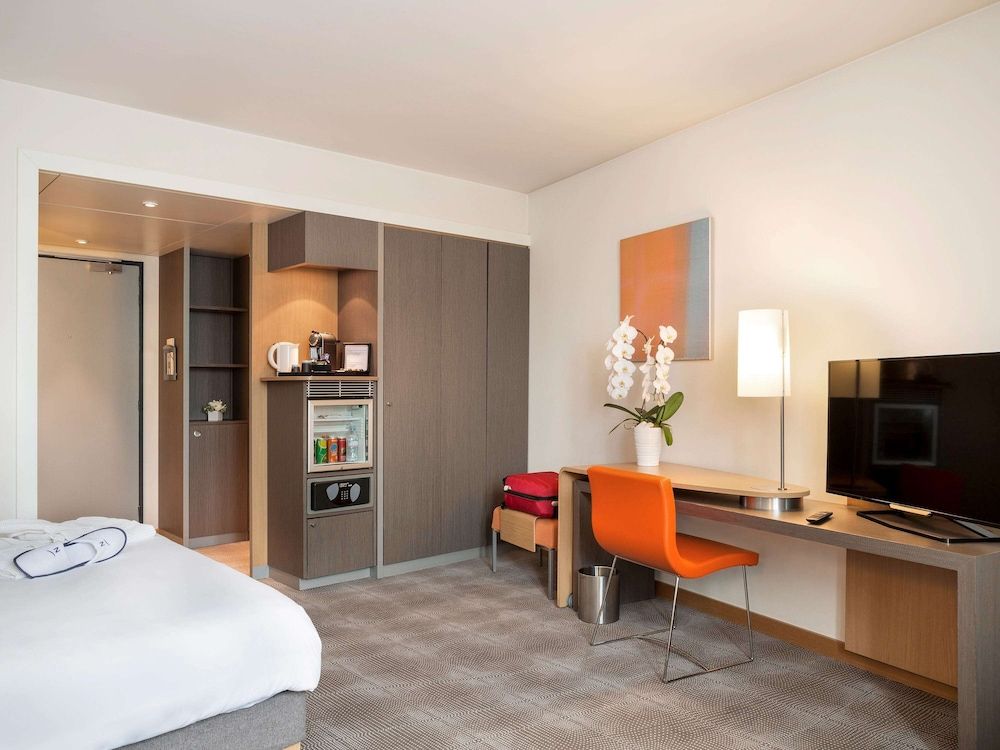 undefined Novotel Paris Roissy CDG Convention 4