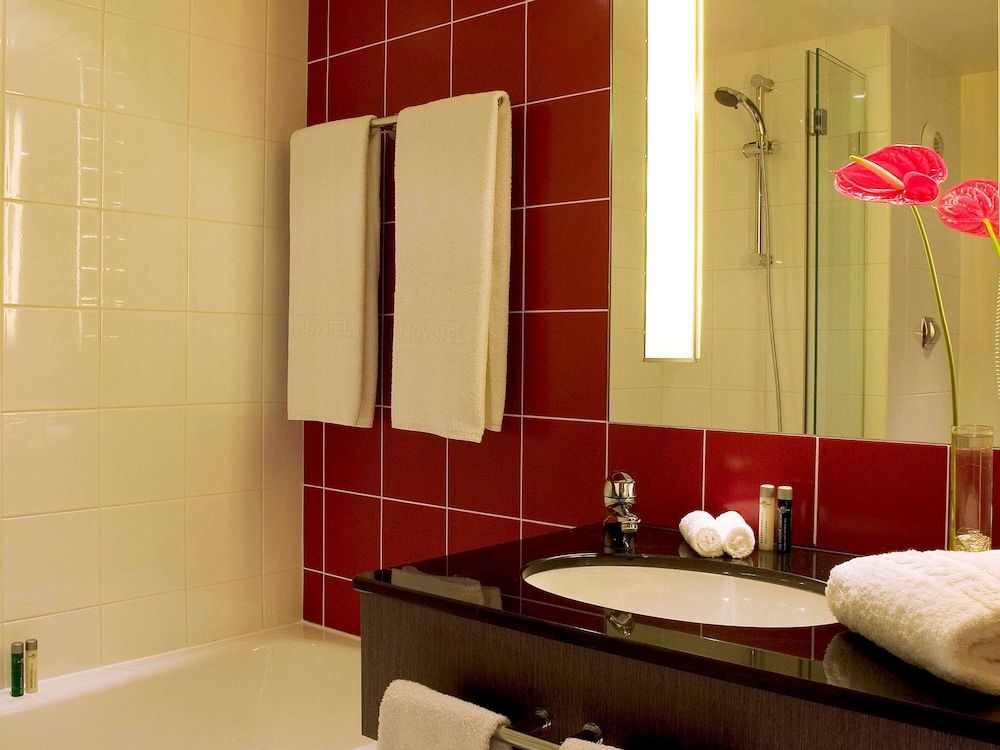 undefined Novotel Paris Roissy CDG Convention 9