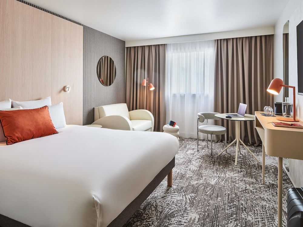 Superior Room, 1 Queen Bed with Sofa bed