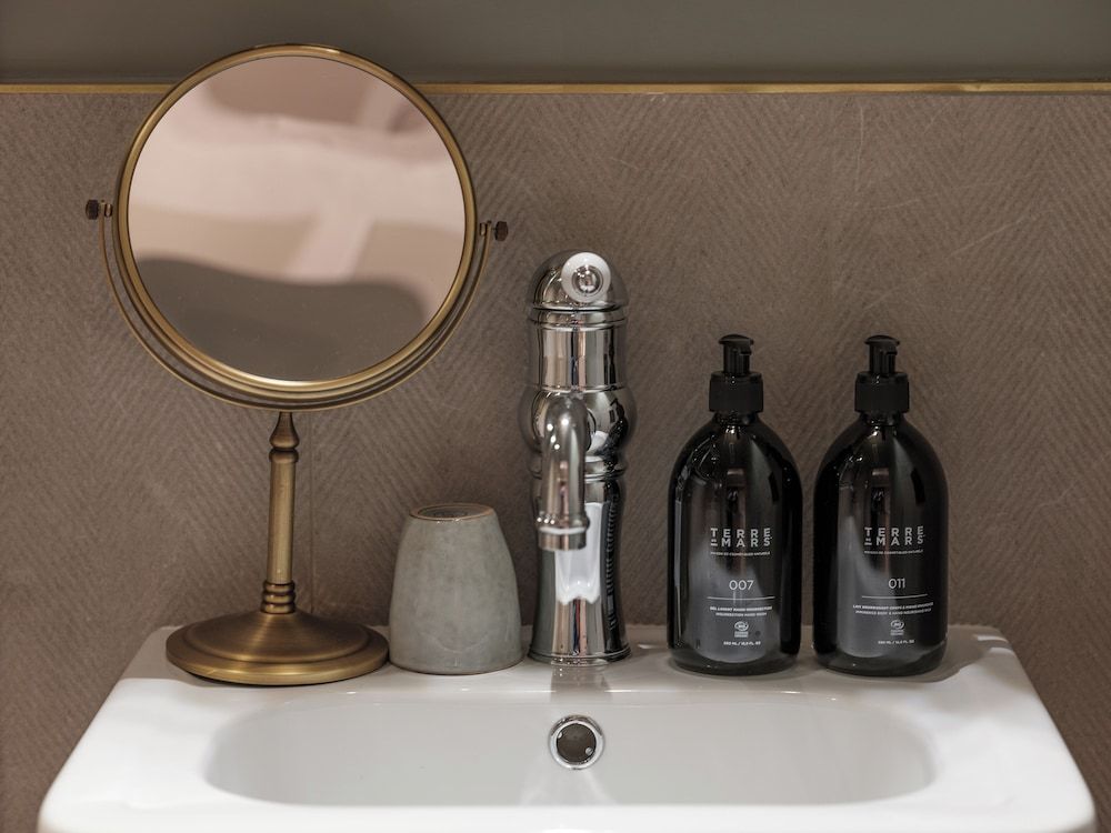 undefined Hotel Suzie Blue 9