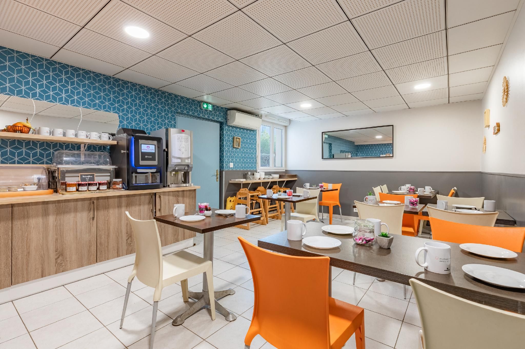 74a9a3cf55efd0caebf14725bc5599b4