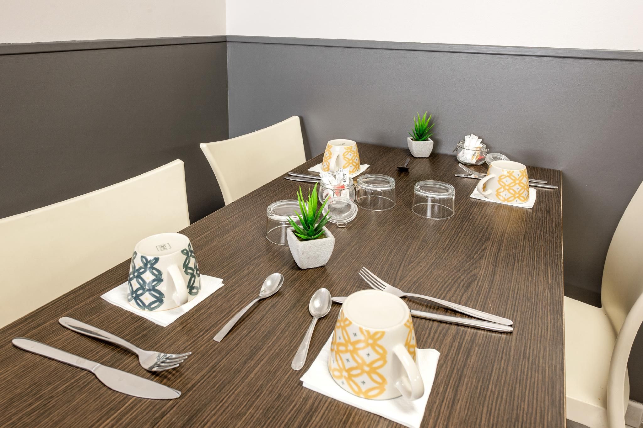 8cc2a0b50cdf8e6aaad98f7390ab8e05