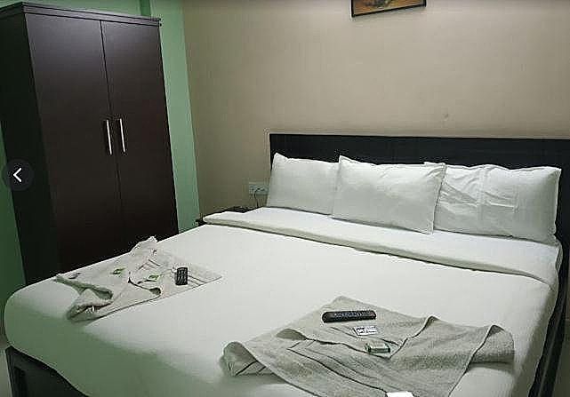 Deluxe Room AC