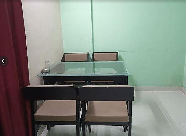 Food & Dining