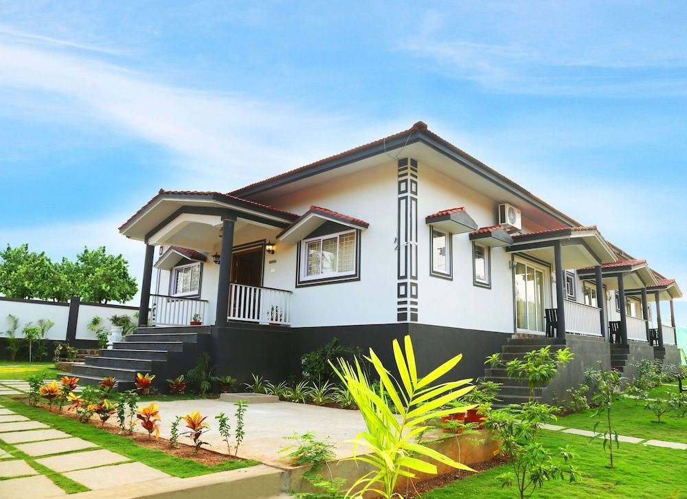 undefined YoYo Vagator Retreat