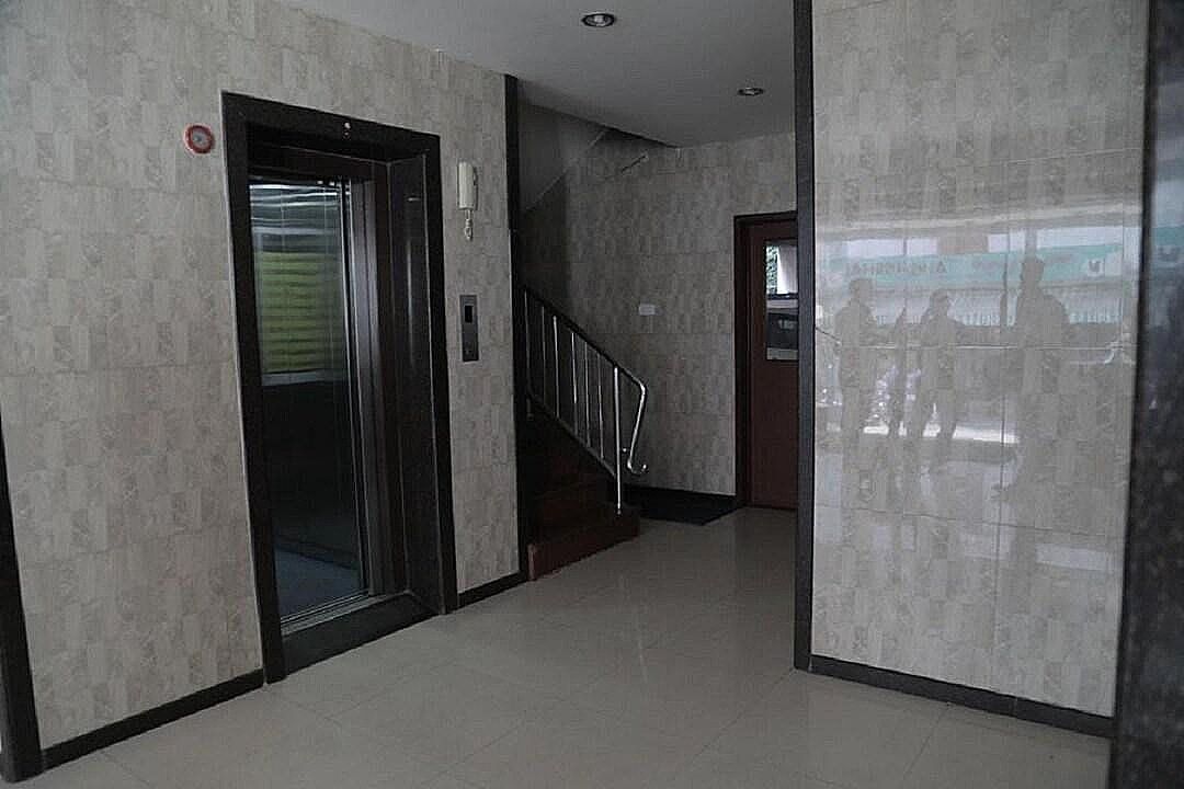 Deluxe AC Room