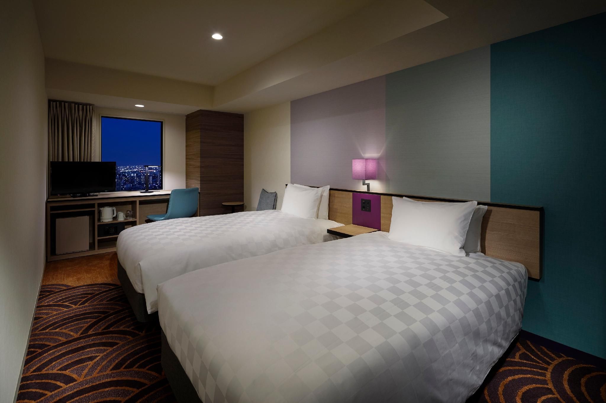 26th-32nd Floor Twin Room - Non-Smoking