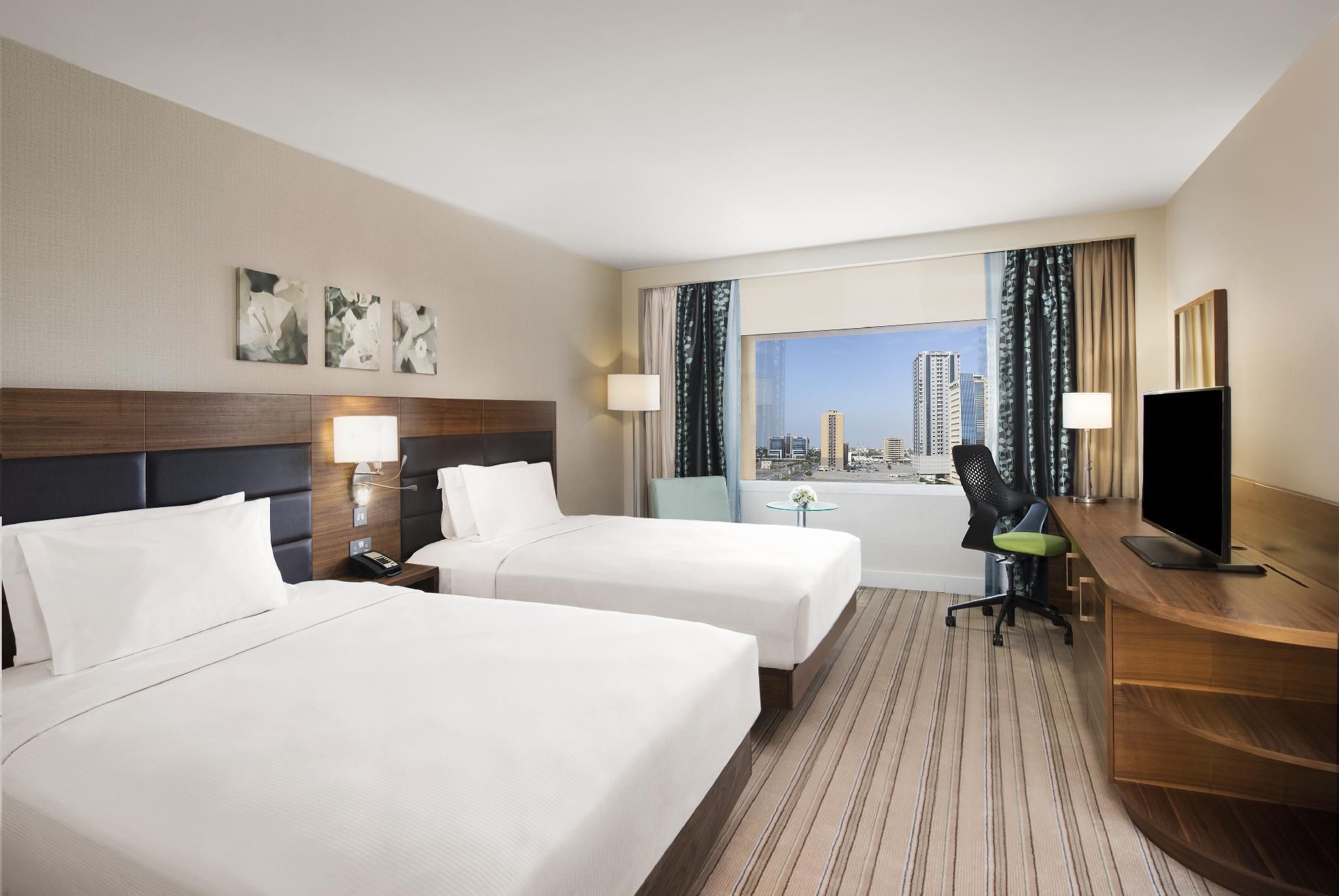 Double Queen Room