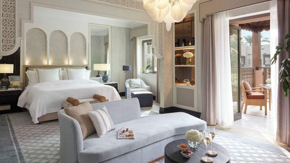 Suite (Palm House Garden)