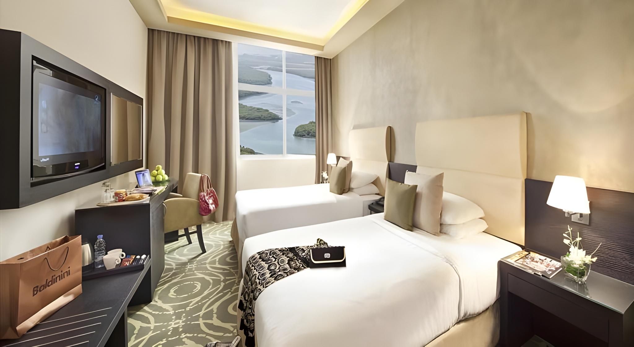 Sunday Mangrove Corniche Hotel, Ras Al Khaimah Standard Twin 2