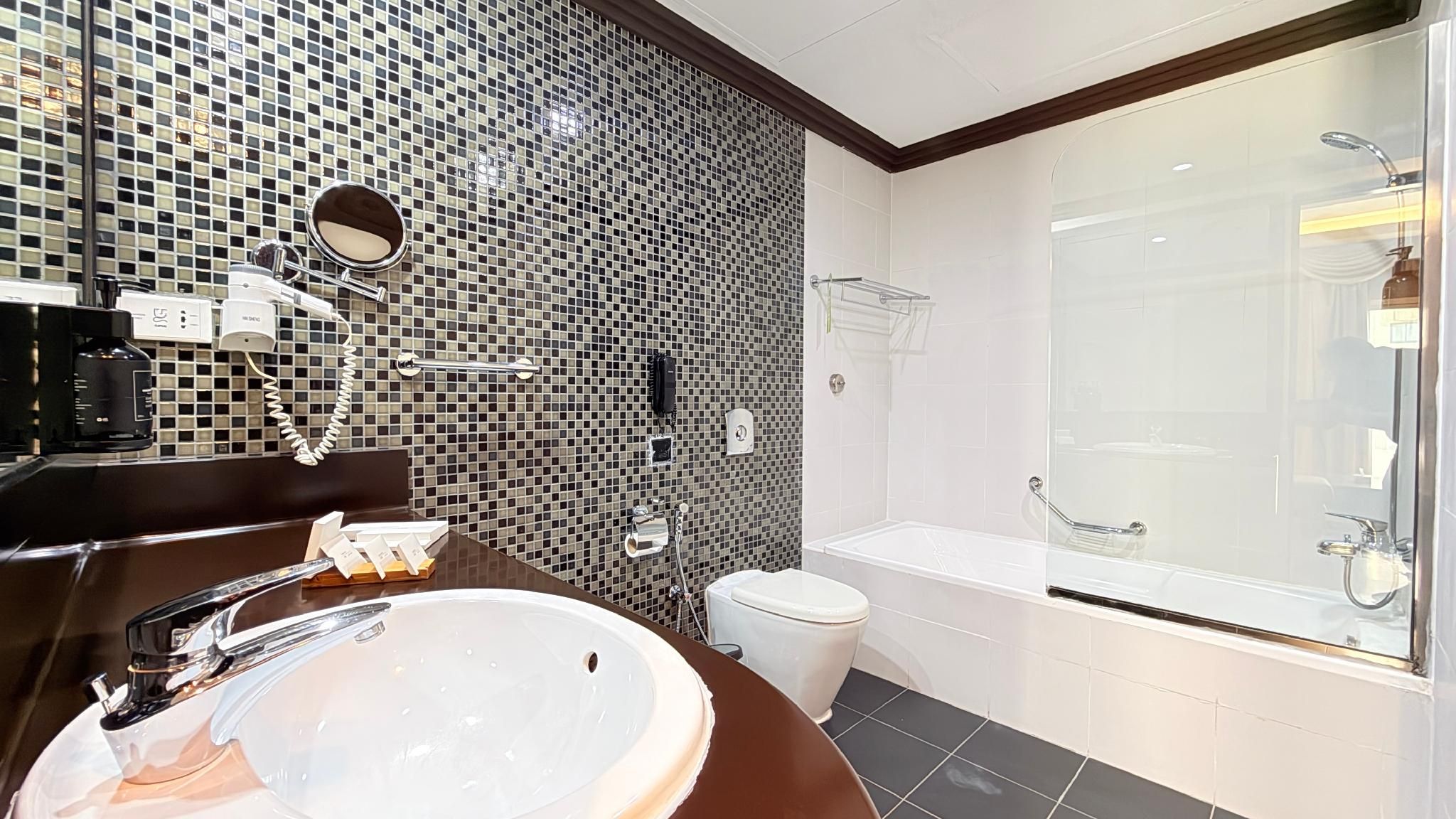 Superior King Room with balcony