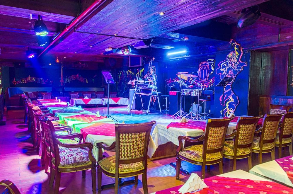 Ramee Guestline Hotel