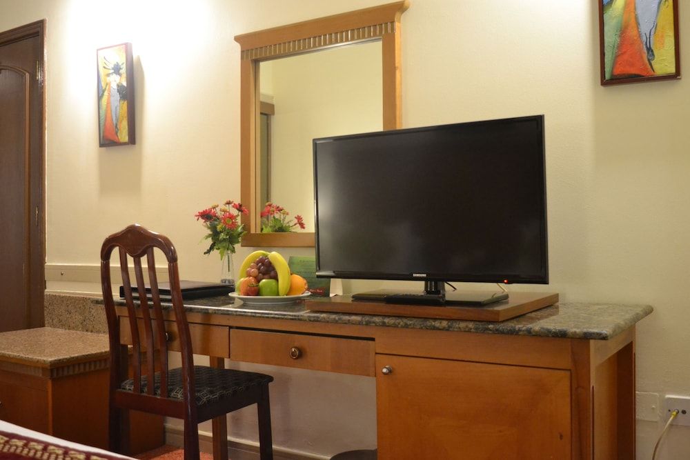 Ramee Guestline Hotel Standard Room 5