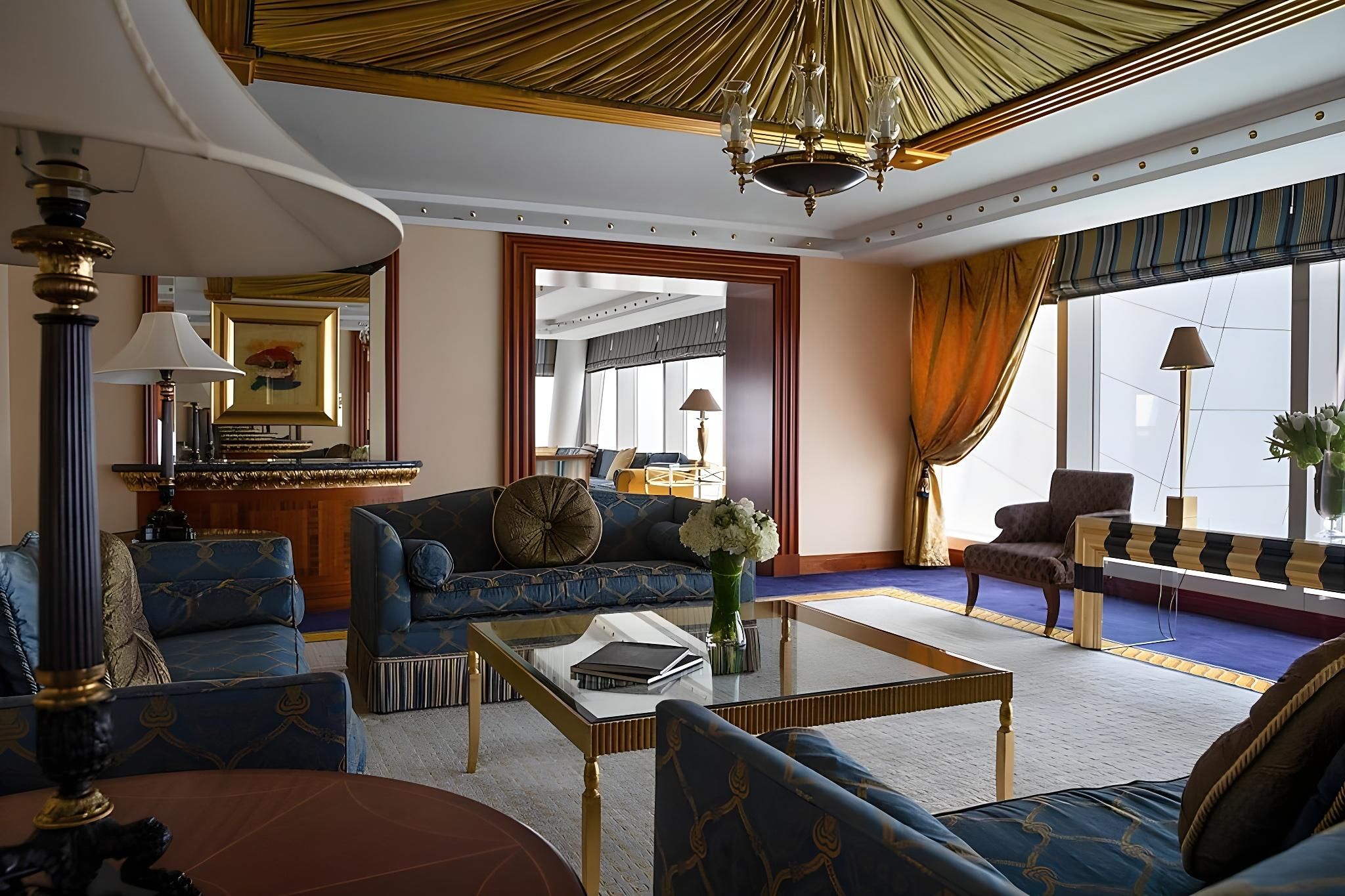 Diplomatic Three-Bedroom Suite (Duplex Suite) - Sea View