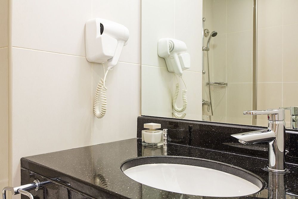 ibis Mall Avenue Dubai Standard Room, 1 Double Bed 6