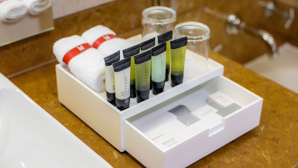 undefined Grand Millennium Dubai 8