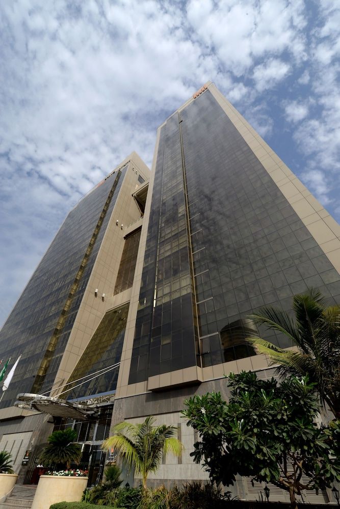 undefined Grand Millennium Dubai 2