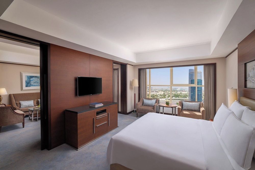 undefined Grand Millennium Dubai 6