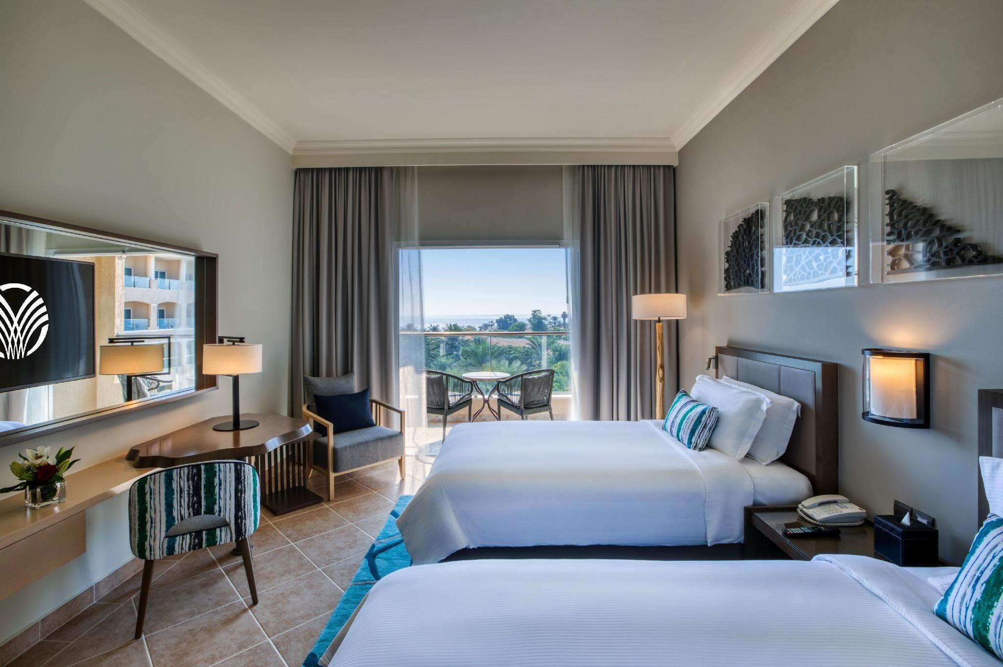 Guest Room with 2 Single Beds