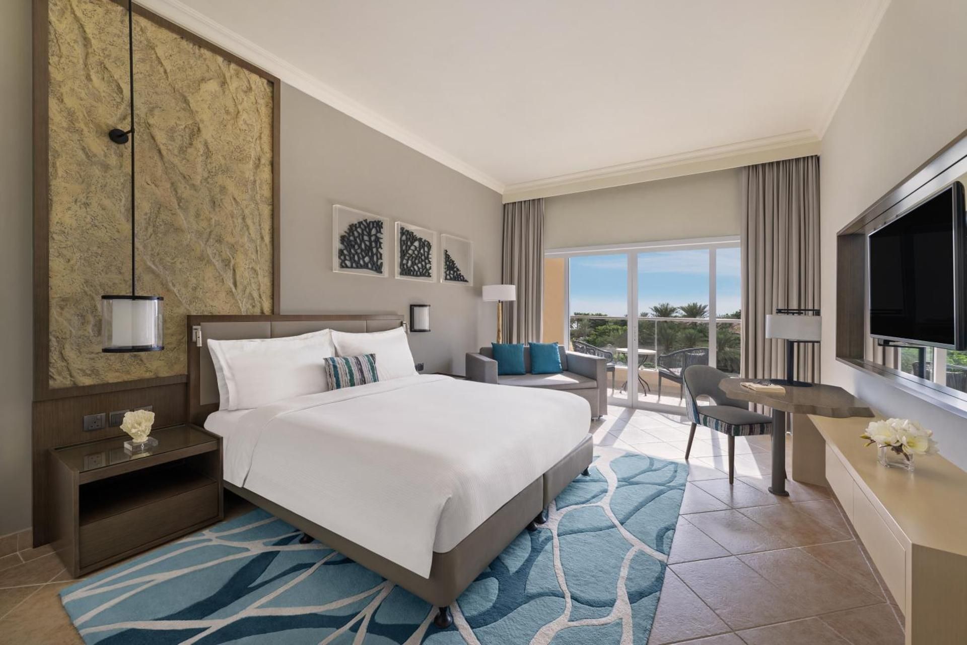 Guest Room with King Bed