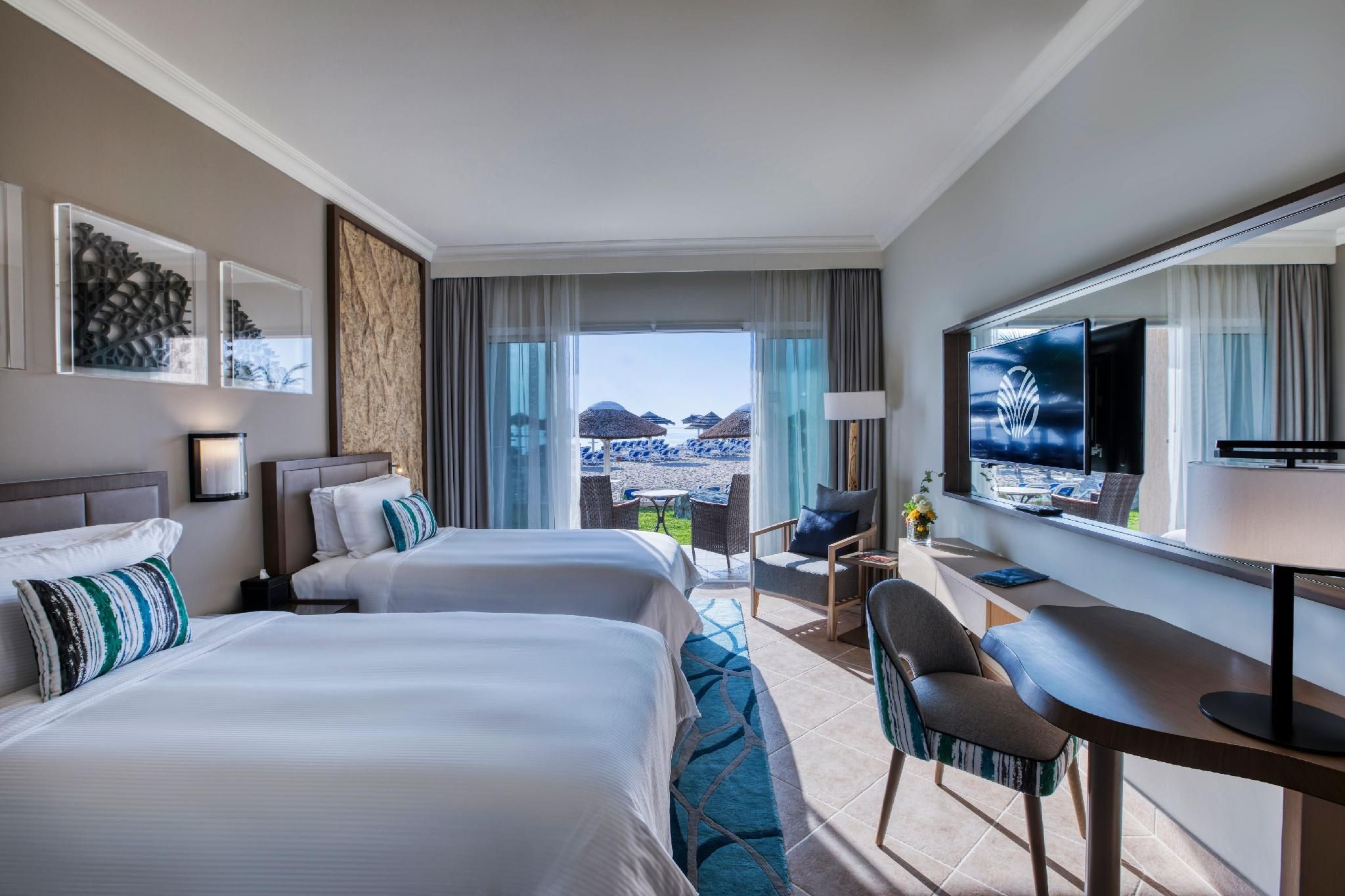 Oceanfront Twin Room with Terrace